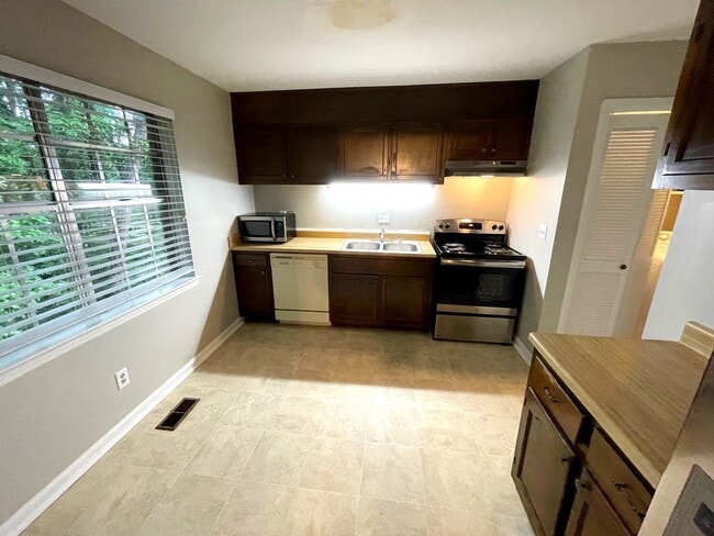 Building Photo - 4301 Little River Rd