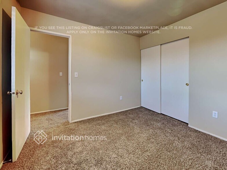 Building Photo - 6215 90th St Ct E