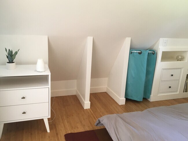 loft bedroom - 1824 NE 169th St