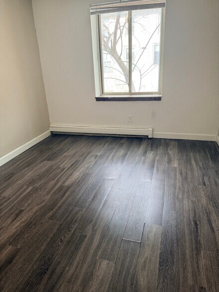 Building Photo - 1007 N Marshall St