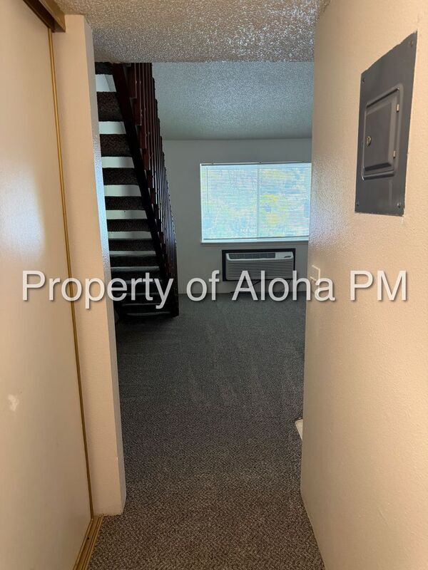 Building Photo - 337 N 17th St