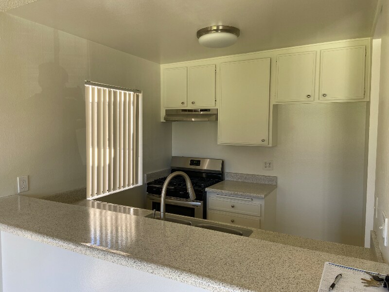 Building Photo - 2151 Pacific Ave