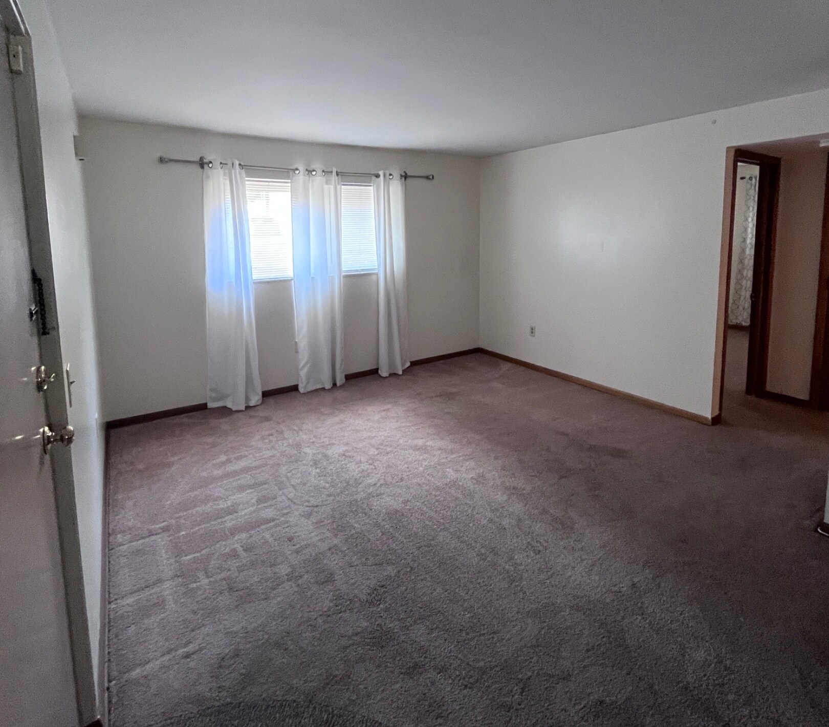 Living Room - 1271 Hunter Ave