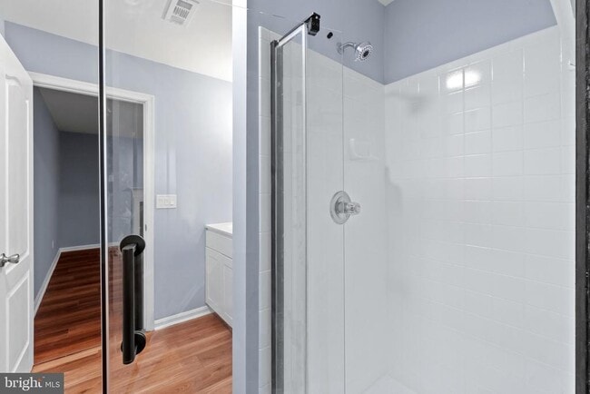 Building Photo - 7910 Beach Plum Ln