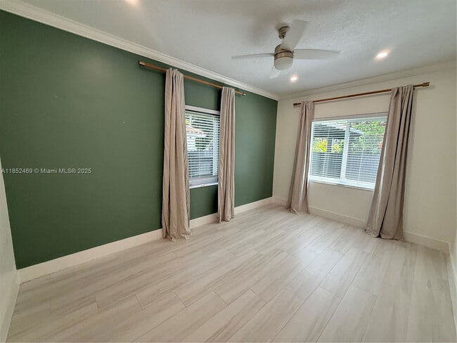 Building Photo - 761 NE 77th St