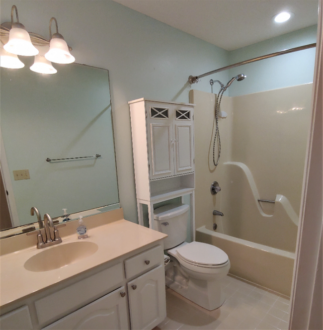 Building Photo - 456 Egret Dr