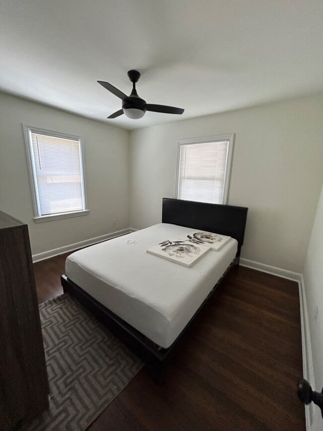 Building Photo - 9407 Colesville Rd