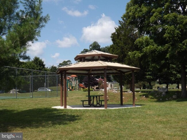 Building Photo - 60 Chennault Trail