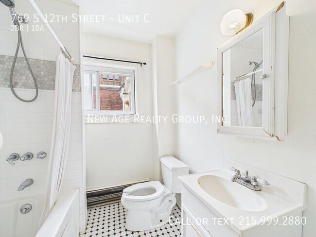 Building Photo - 769 S 12th St