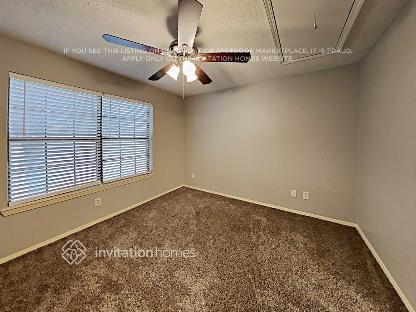 Building Photo - 2036 Pheasant Dr