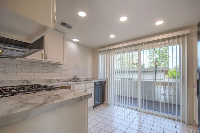 Building Photo - 21766 Mirador