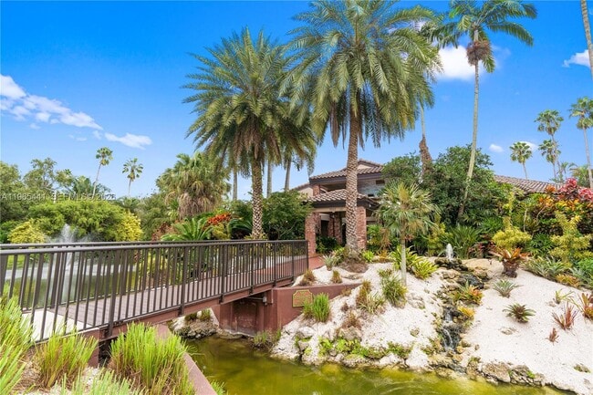 Building Photo - 11009 Mainsail Dr