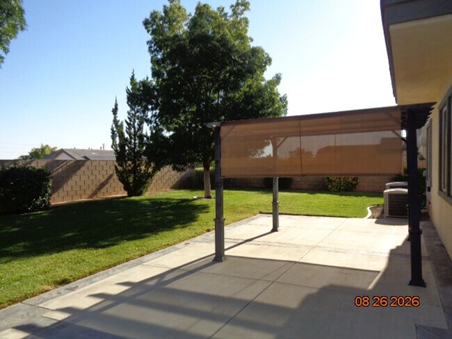Building Photo - 6721 Princessa Dr