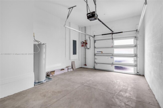 Building Photo - 8353 NW 7th Pl