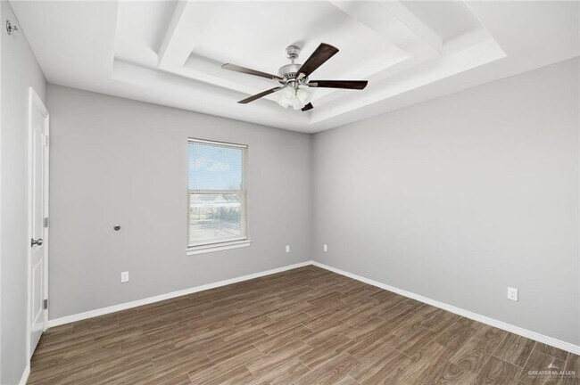 Building Photo - 7 Humming Bird Ct
