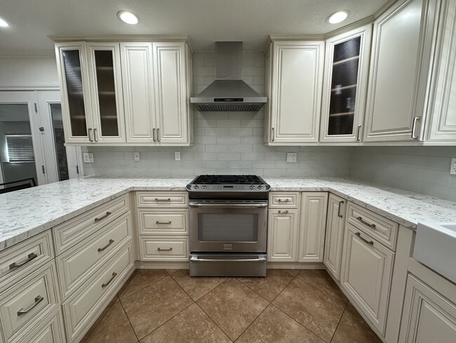 Building Photo - 4611 Harrison St