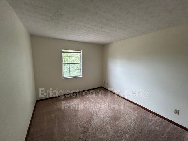 Building Photo - 1042 Beryl Trail