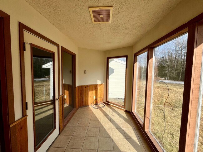 Building Photo - 149515-149515 Wineberry Ln