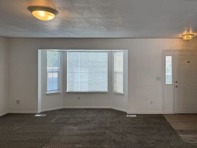 Building Photo - Peaceful Provo Townhome