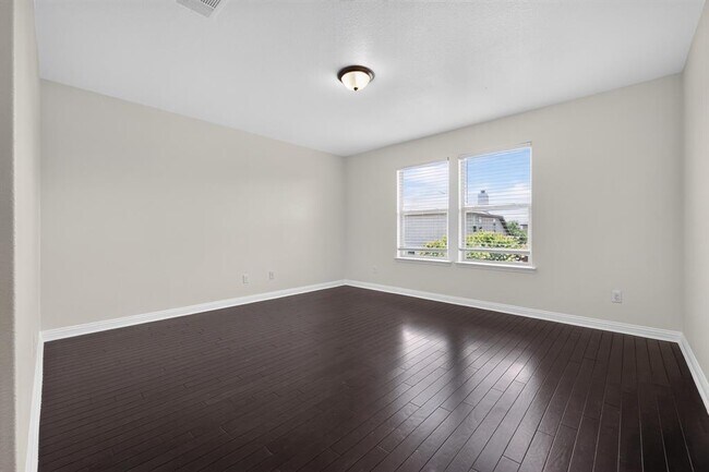 Building Photo - 16208 McAloon Way