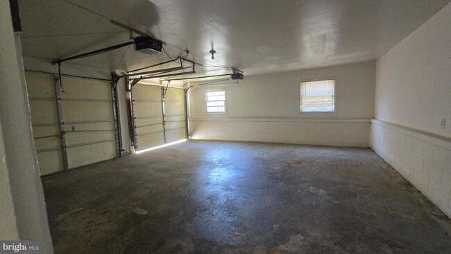 Building Photo - 3216 Berkley Ln