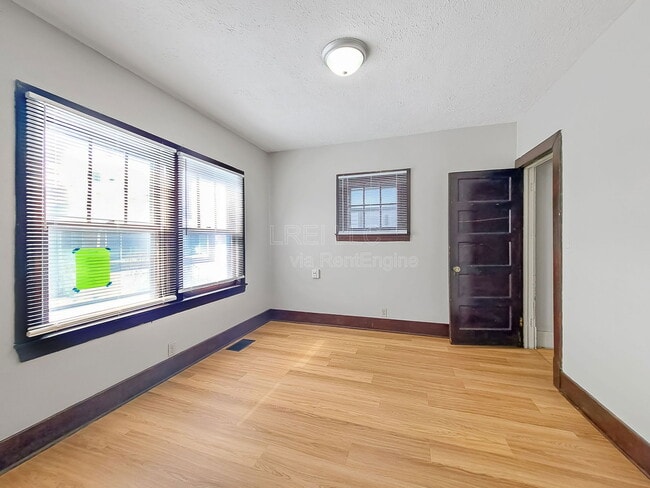 Building Photo - 2733 Chase Ct