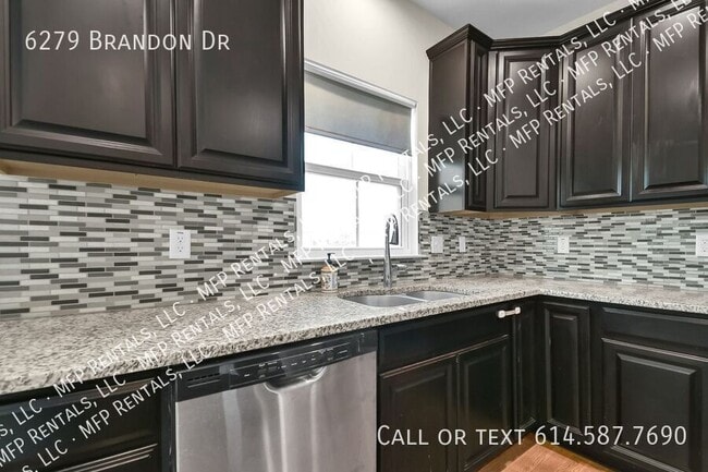 Building Photo - 6279 Brandon Dr