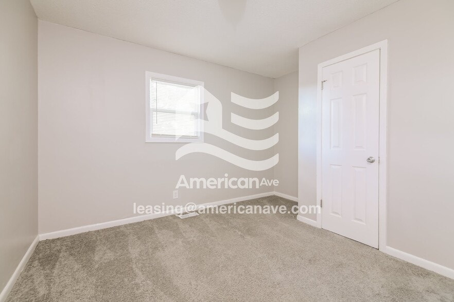 Building Photo - 5136 Wichita Dr