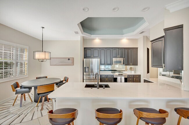 Building Photo - 7168 Lemuria Cir