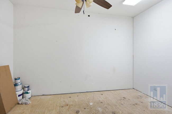 Building Photo - 8507 Jilbur Dr