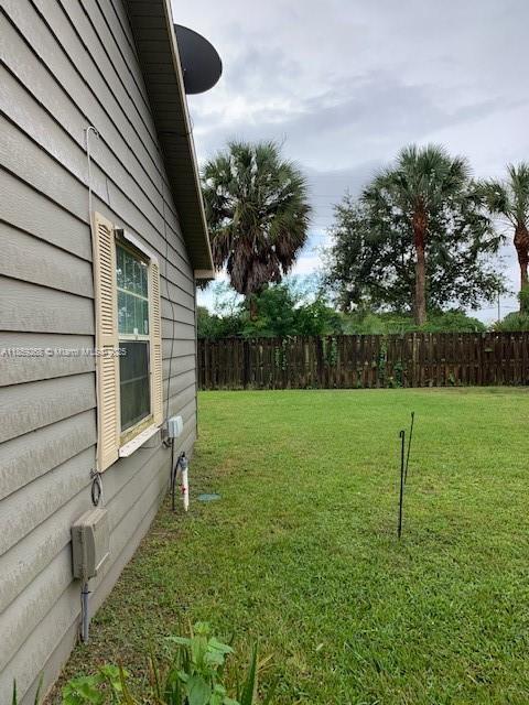 Building Photo - 11182 Sacco Dr