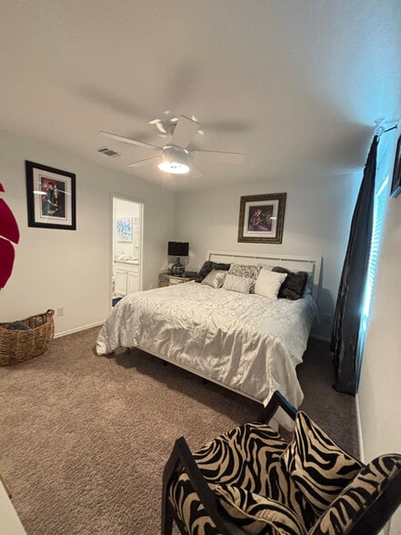 Building Photo - 9840 Butte Crk