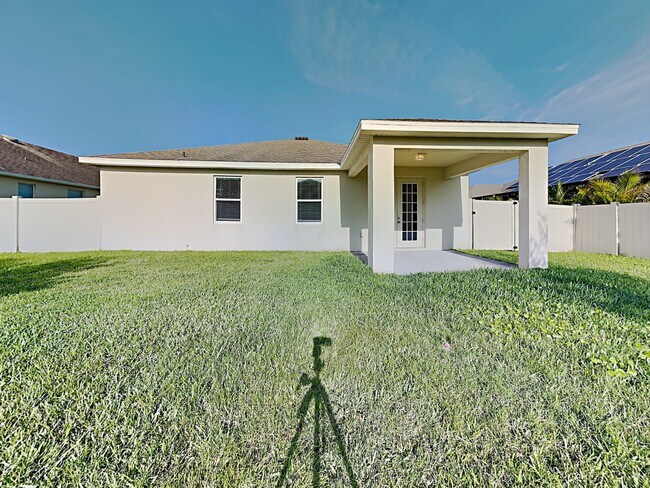 Building Photo - 3821 Enchantment Ln