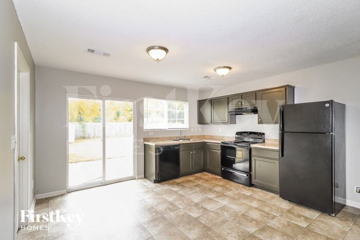 Building Photo - 10045 Branley Oak Dr
