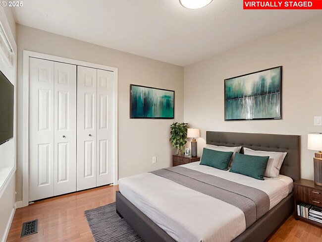 Building Photo - 42019 NW Oak Way