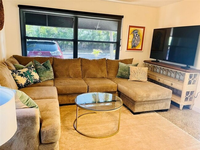 Building Photo - 3208 E Maritana Dr