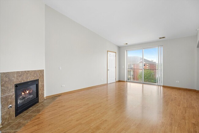 Building Photo - 16671 Liberty Cir