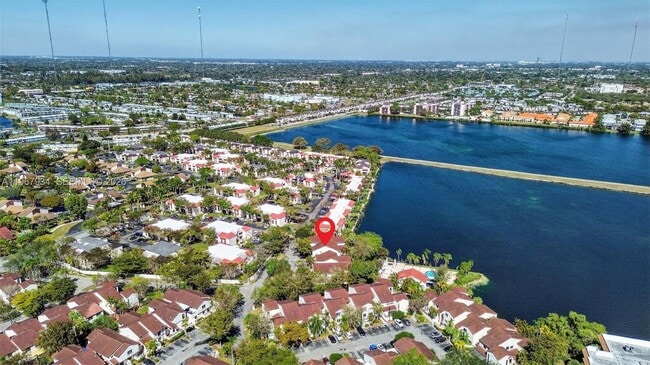 Building Photo - 347 Ives Dairy Rd