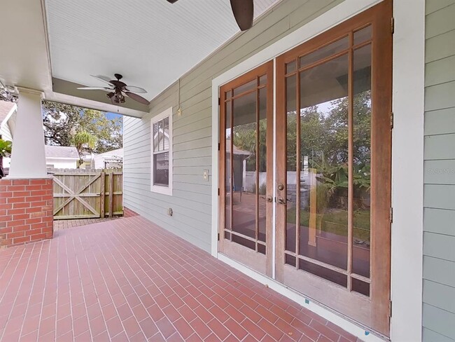 Building Photo - 4313 W Granada St