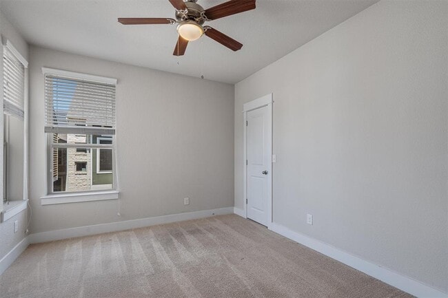 Building Photo - 9301 Cardinals Nest Ln