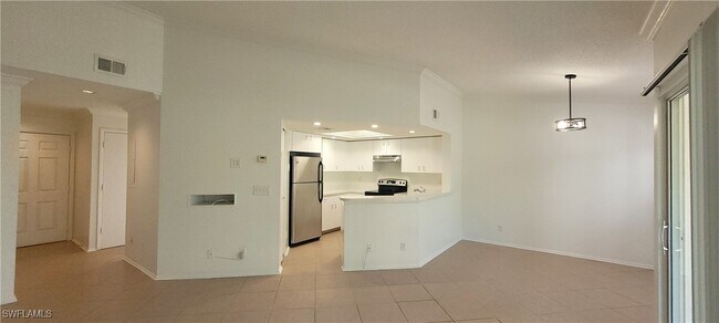 Building Photo - 1382 Wildwood Lakes Blvd