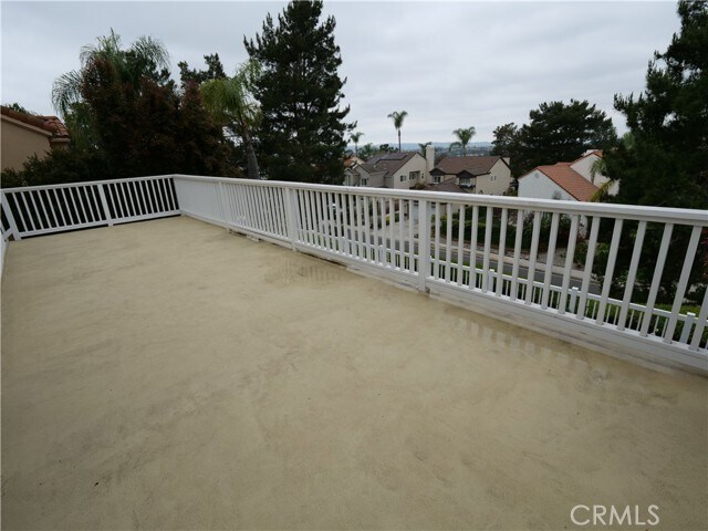 Building Photo - 25051 Amberwood