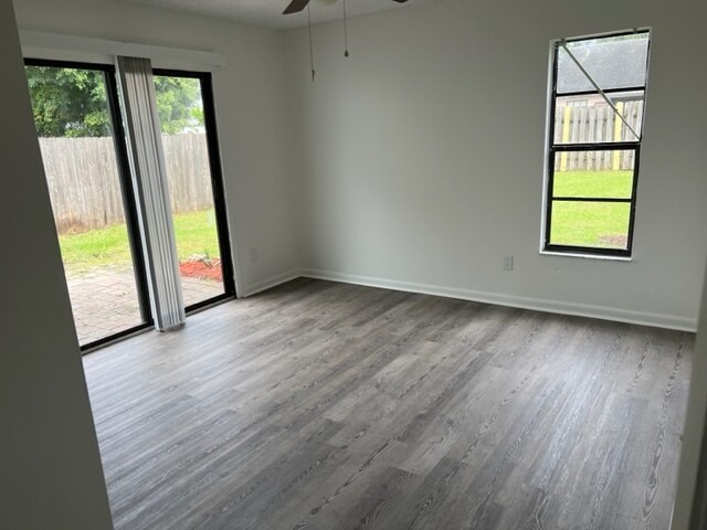 Building Photo - 5939 SE Wilsie Dr