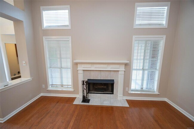 Building Photo - 8013 Copperfield Dr