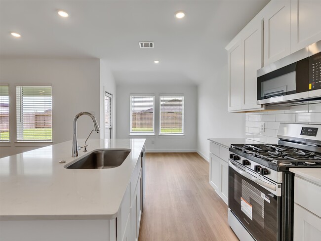 Building Photo - 9011 Serene Hvn Dr