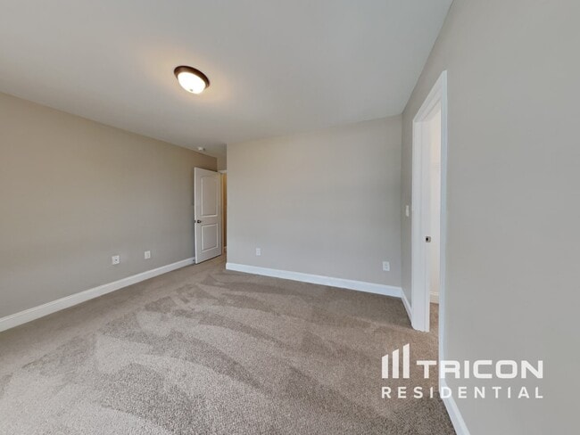 Building Photo - 26 Fish Whistle Ct
