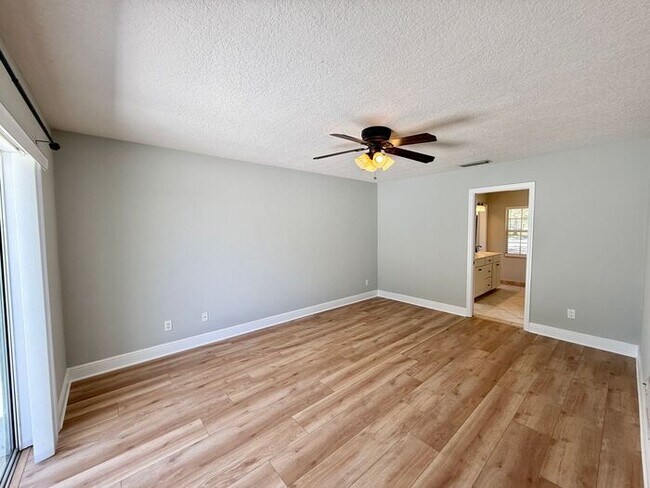 Building Photo - 4/3 WINTER PARK POOL HOME WITH WINTER PARK SCHOOLS! (Orange County Winter Park Schools)