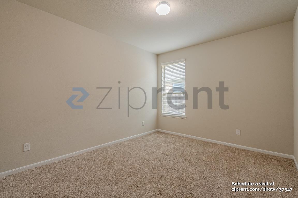 Building Photo - 27939 Parkside Creek Dr
