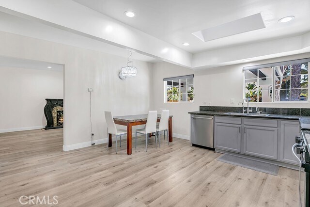 Building Photo - 5719 Beckford Ave