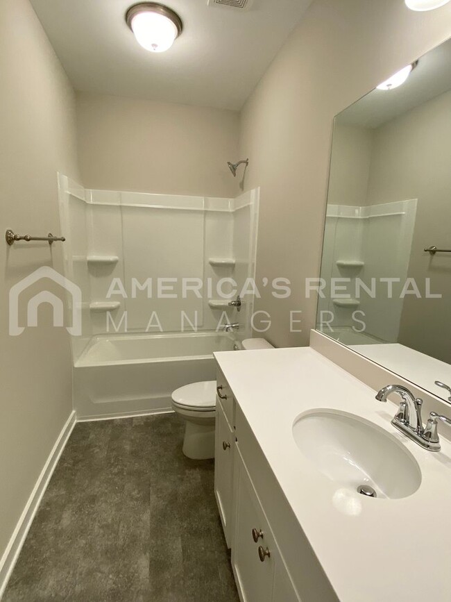 Building Photo - Home for Rent in Clanton, AL... Available ...